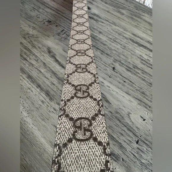 NWT Gucci Supreme GG Silver Monogram Belt (90) - Picture 6 of 8